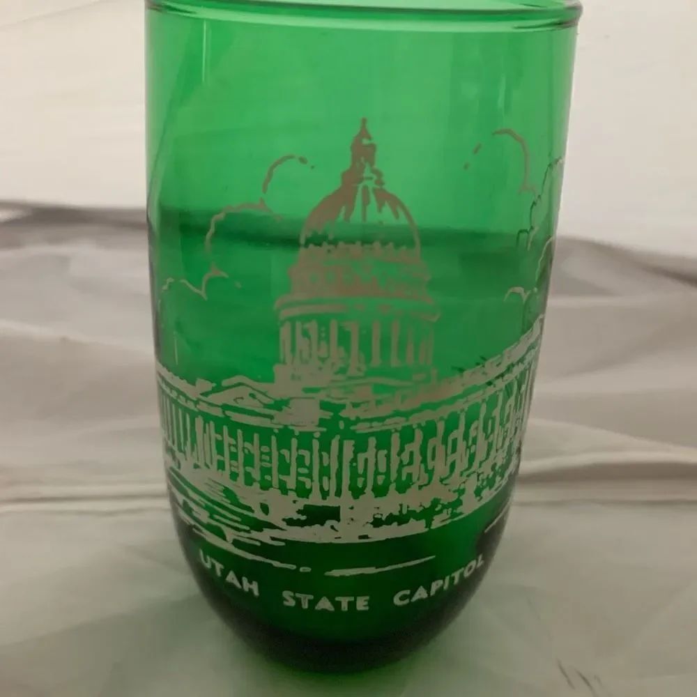Utah State Capitol Green Souvenir Drinking Glass